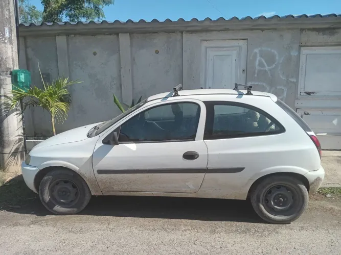 Chevrolet Celta 1.0/super/n.piq.1.0 MPFI VHC 8V 3P 2001