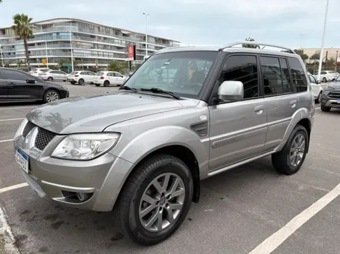 Mitsubishi Pajero TR4 2.0 Flex 16V 4X2 Mec. 2013