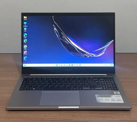 Vendo Notebook Samsung Book i3