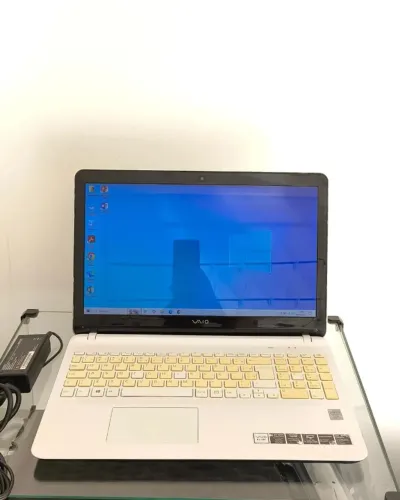 Sony Vaio Fit 15F Notebook i5 5ª Geração 8GB RAM SSD 128GB Tela 15,6" HD