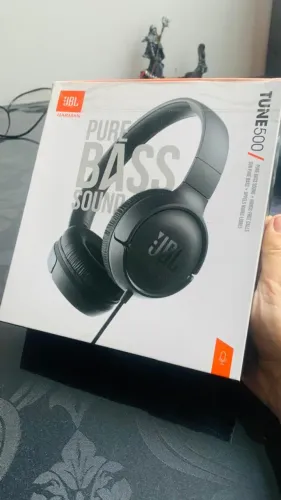 JBL Tune 500 em perfeito estado, nunca usado na caixa