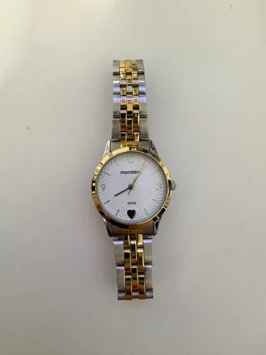 Relógio feminino Mondaine