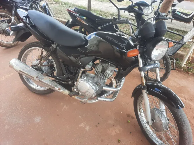 Vende-se essa Moto fan 125