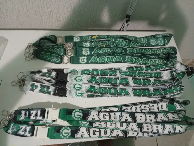 Materiais De Torcida