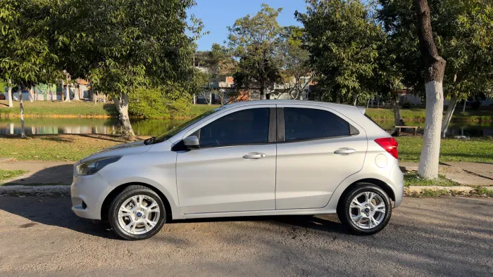 Ford KA SEL 1.5 16V Flex 5P 2015