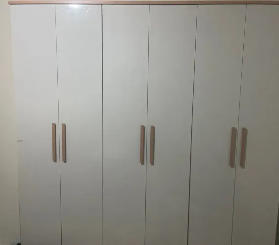 Guarda roupa de casal