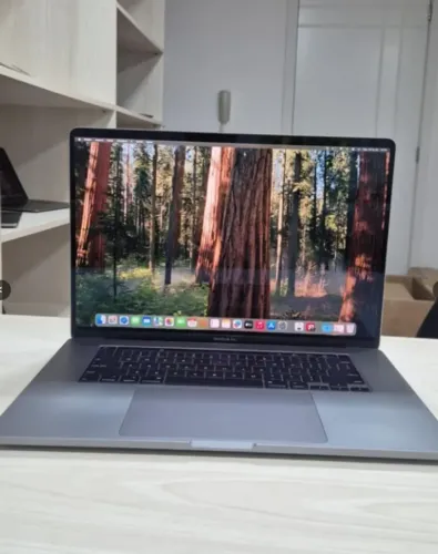 macbook pro 16 i9