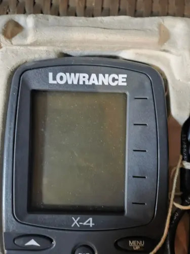 Sonar Lowrance para Pesca