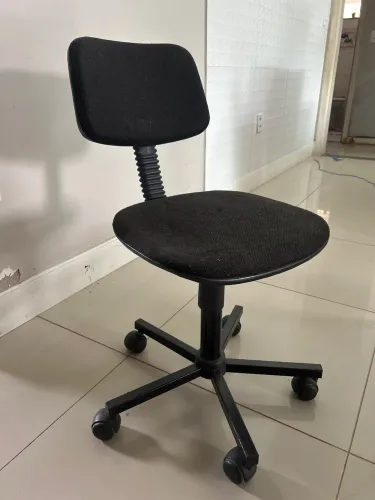 cadeira giratória escritório