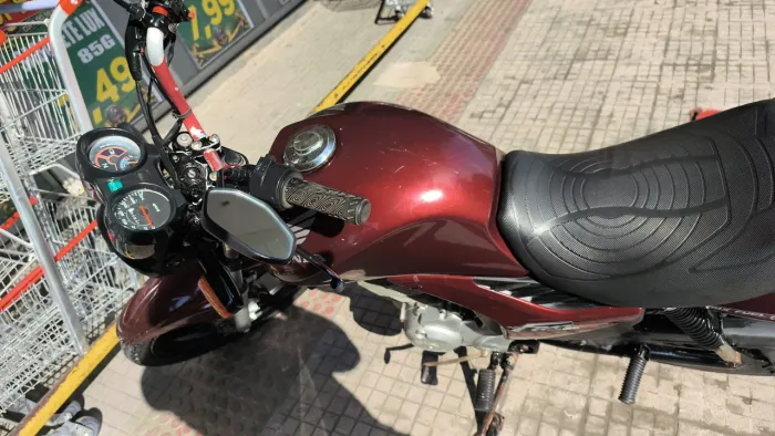 Moto recém revisada