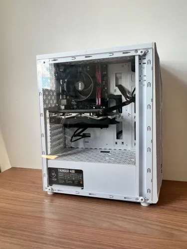 PC Gamer Completo - Ryzen 5600GT | RX580 | 16GB RAM