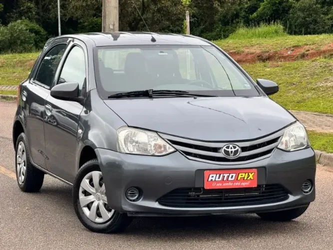 Toyota Etios X 1.3 Flex 16V 5P Mec. 2016