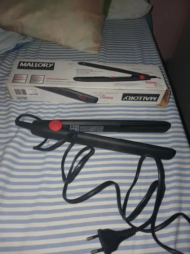 Prancha/Chapinha de Cabelo Mallory Fashion