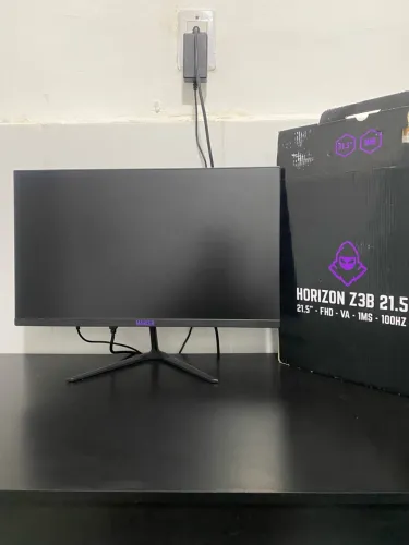MONITOR HORIZON Z3B COM APENAS 2 MESES DE USO