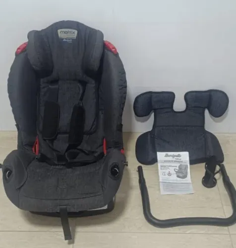 Cadeira Para Auto Bebê e Criança Burigotto matrix Evolution - 0 a 25kg Com acessórios