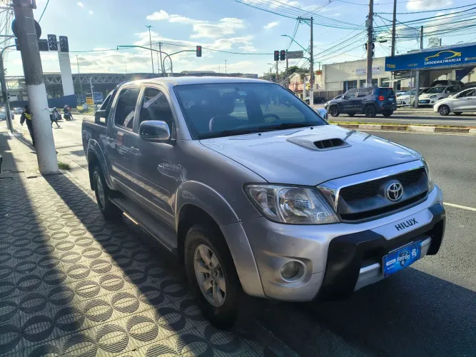 Nissan Frontier LE CD 4X4 2.5 TB Diesel Aut. 2011
