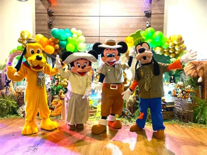 Mickey Safari personagens vivos cosplay festa infantil