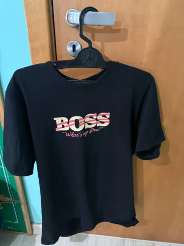 Camiseta Hugo Boss preta
