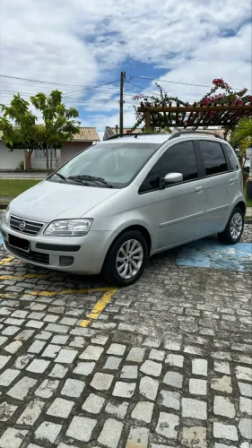 Fiat Idea ELX 1.4 MPI Fire Flex 8V 5P 2009