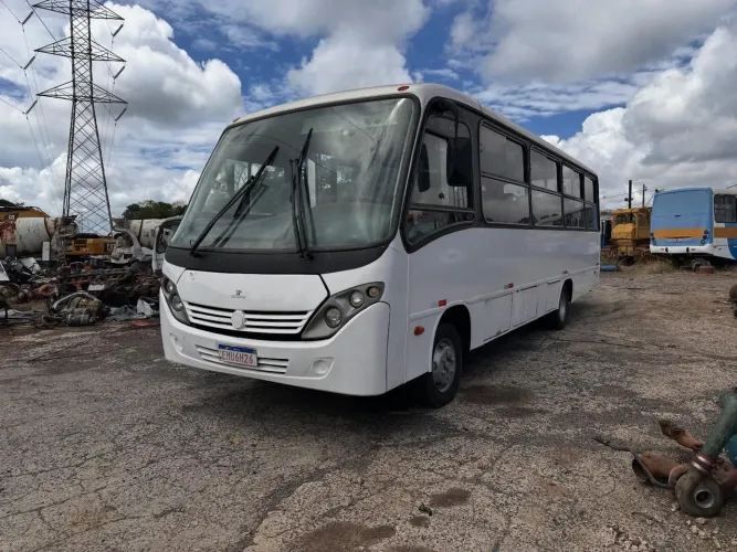OPORTUNIDADE DE MICROÔNIBUS COMIL 