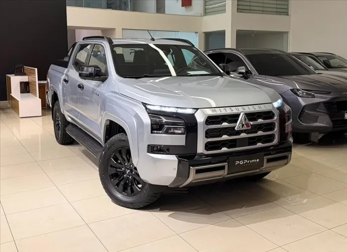 Mitsubishi TRITON Katana 2.4 CD 4X4 TB Diesel Aut. 2026