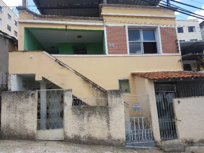 Casa sobrado de 2 andares no são Mateus