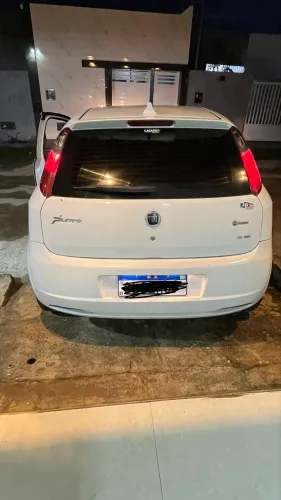 Fiat Punto Essence 1.6 Flex 16V 5P 2012