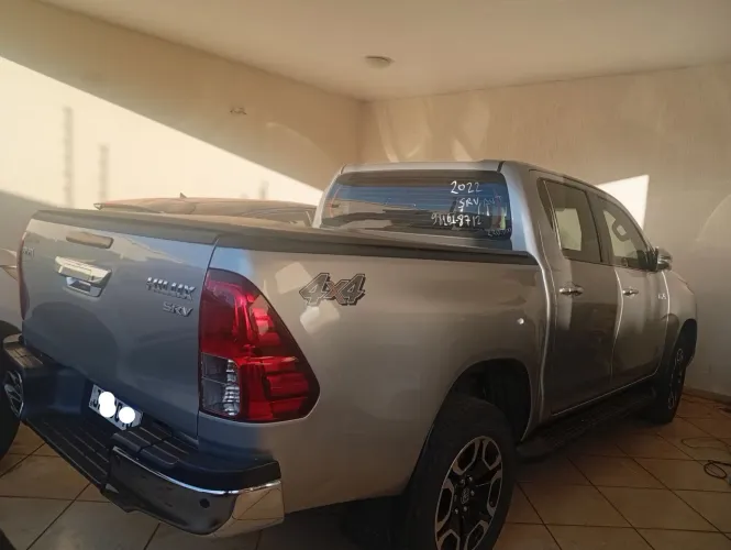 Toyota Hilux CD SRV 4X4 2.8 TDI Diesel Aut. 2022