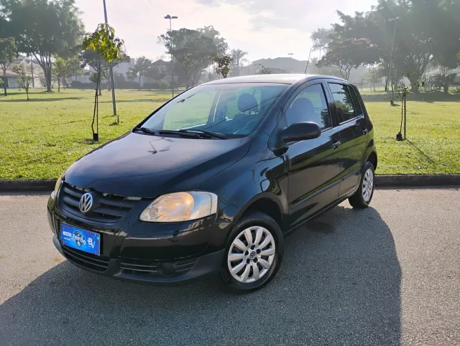Volkswagen Fox Plus 1.0mi/ 1.0mi Total Flex 8V 4P 2008