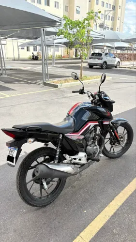 Vendo titan 160
