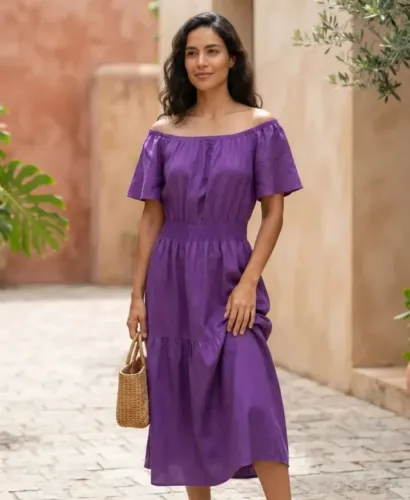 Vestido Roxo Em Viscose. Látex Na Cintura. Tamanho G