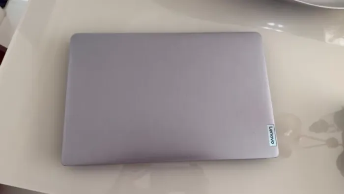 Lenovo IdeaPad 3