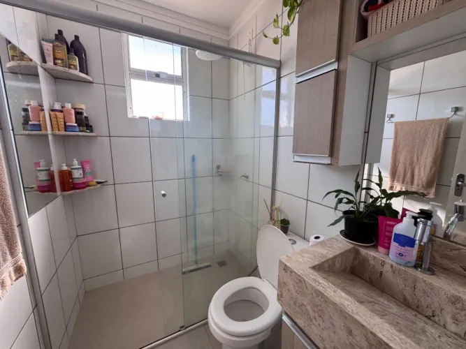 Apartamento na 405 norte clara Nunes