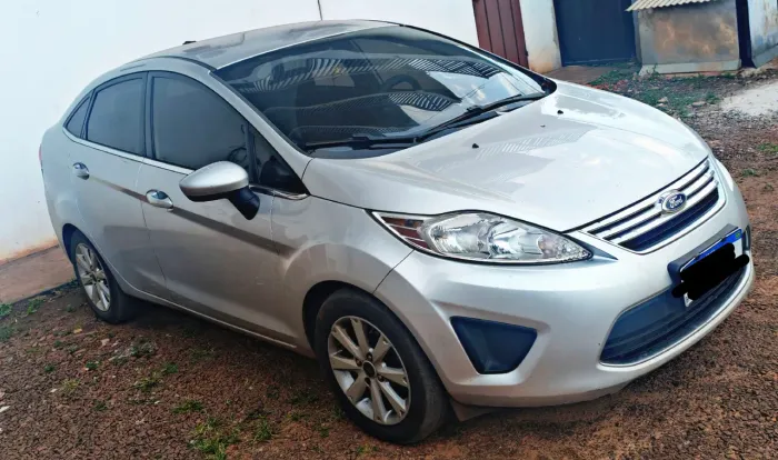 Ford Fiesta Sedan SE 1.6 16V Flex 4P 2011