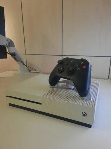 Xbox One S 500GB + Controle Original