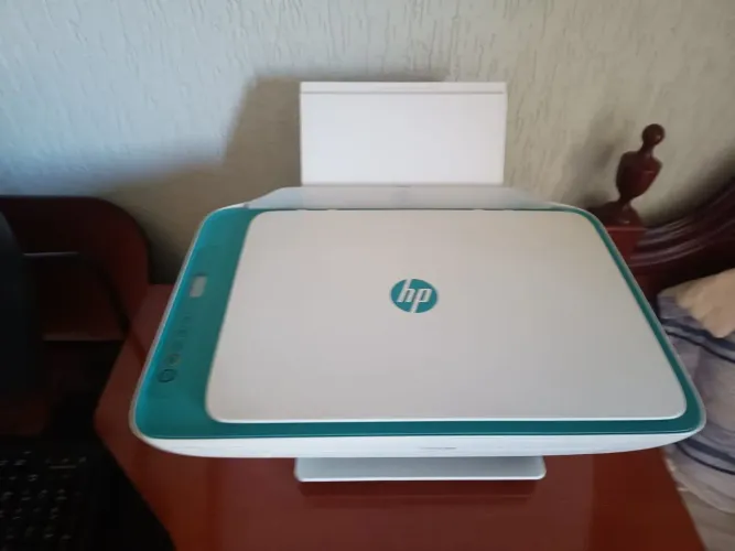 Impressora Hp Ink Advantage 2676 na caixa