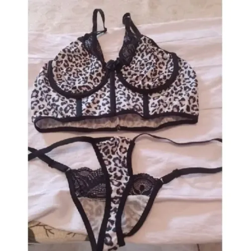 Lingerie de Oncinha branco com rosa e preto rendado tamanho único