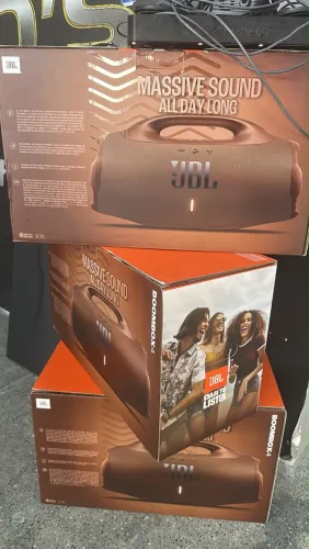 JBL BOMBOX 4 marrom
