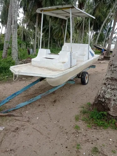 Jangada tipo lancha