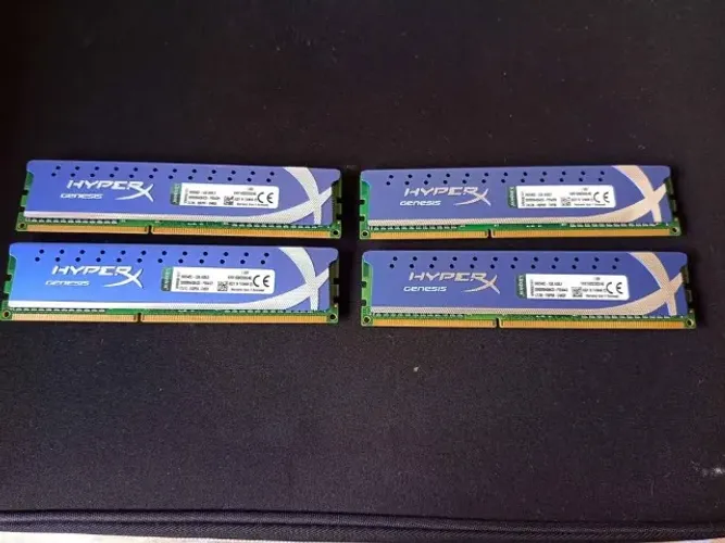 Memórias de 4GB DDR3 para computador