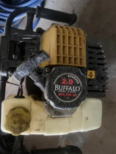 PERFURADOR DE SOLO BUFALO BFG 520 SB