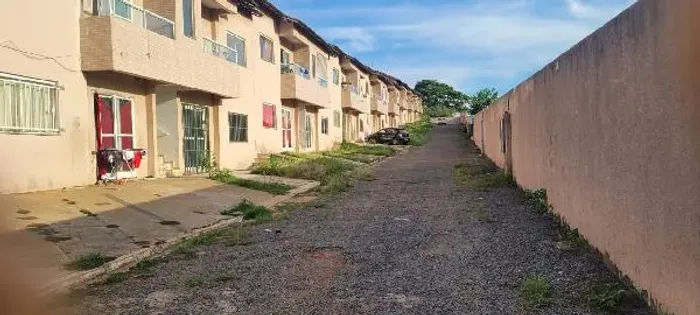 Oferta com excelente localização  Apartamento no Parque Napolis B, Cidade Ocidental - GO, 
