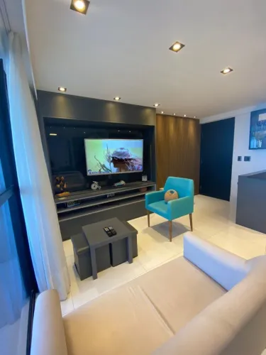 EXCELENTE FLAT TODO REFORMADO - Areia Preta com 33m2 Fica tudo