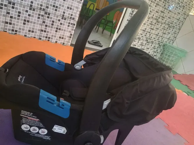 Cadeirinha de bebê para carro