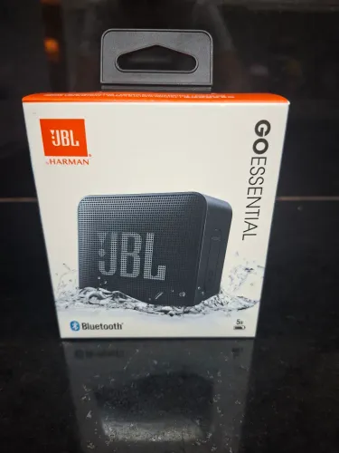 Caixa De Som Bluetooth Portátil Go Essential JBL Prova d'água 110/220v.