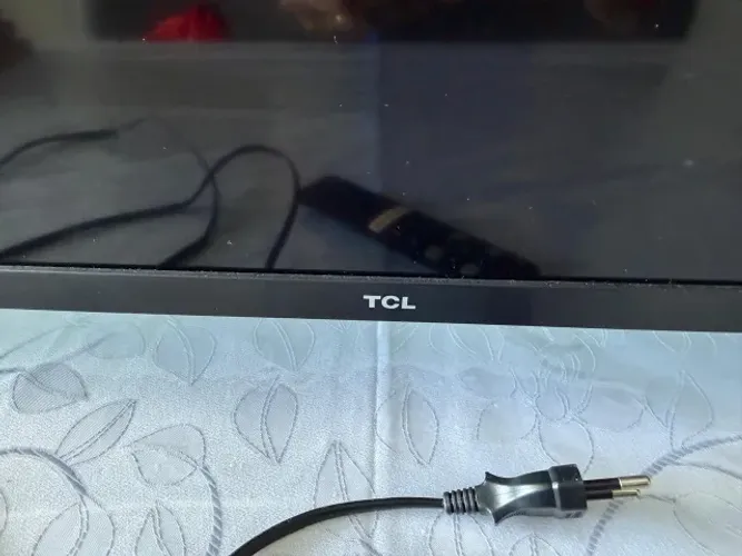 Smart TV TCL 43 polegadas 127v