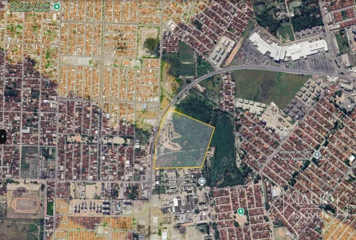 Área a venda na via expressa - Avenida Menino Marcelo