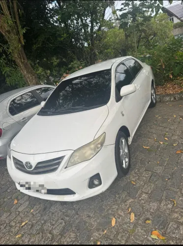 Toyota Corolla GLI 1.8 Flex 16V Mec. 2014