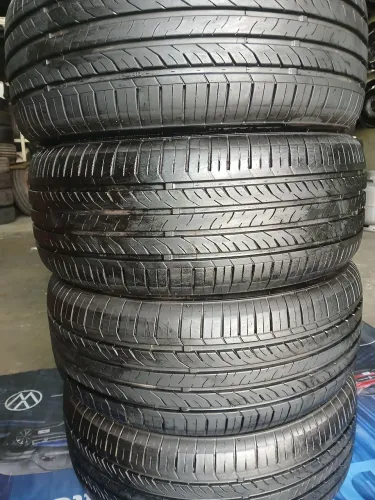 04 pneus 215/40/17 original