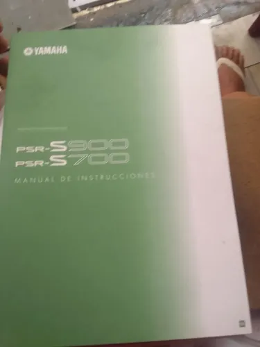 Vendo este manual completo para os teclados  da Yamaha  ( psr - s900 e s700  novo sem uso)